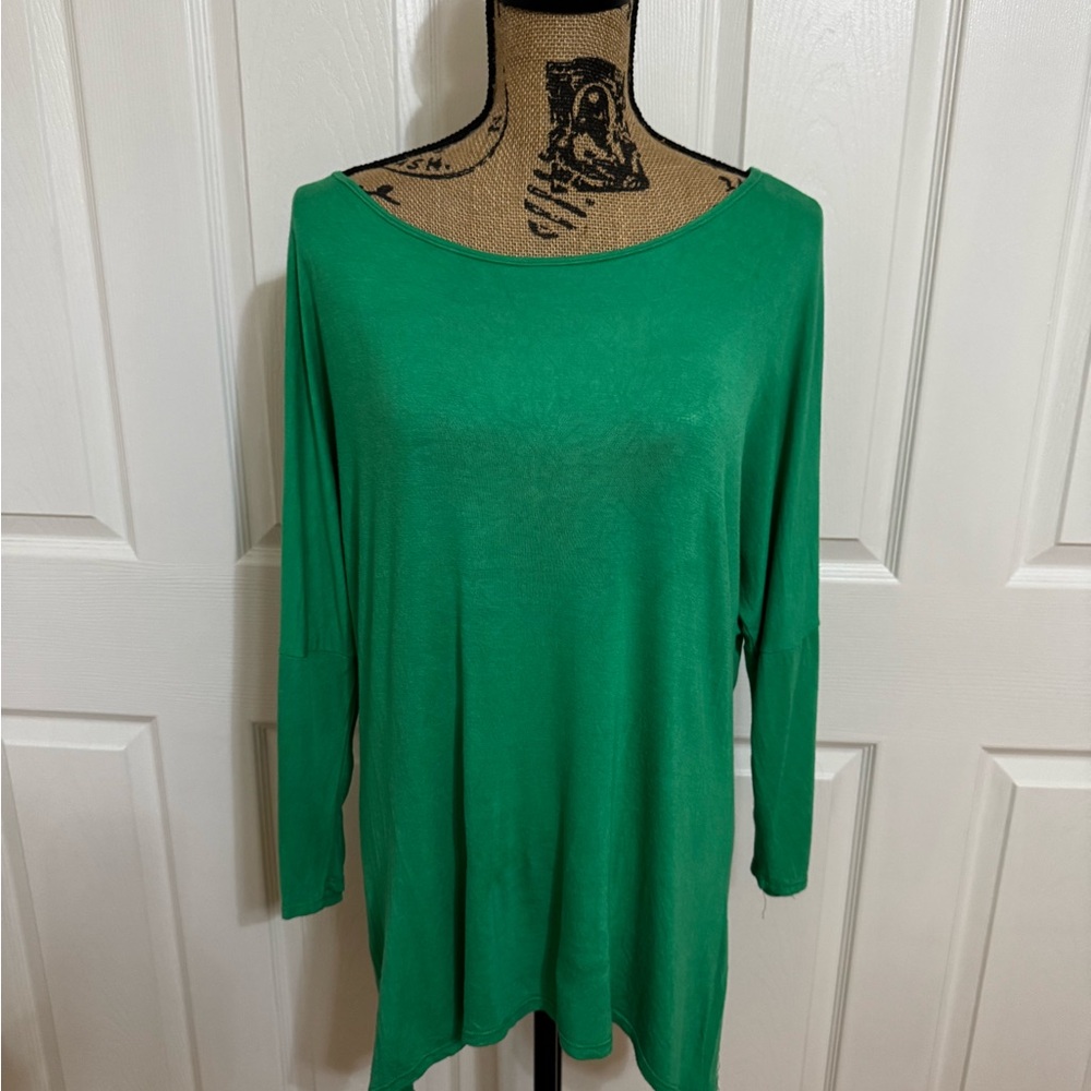 MOA USA Emerald Long Sleeve Top